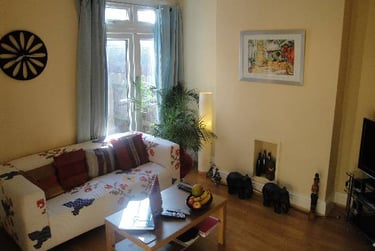 4 bed house, Warwards lane, Selly oak, Birmingham, B297RD - Image 2